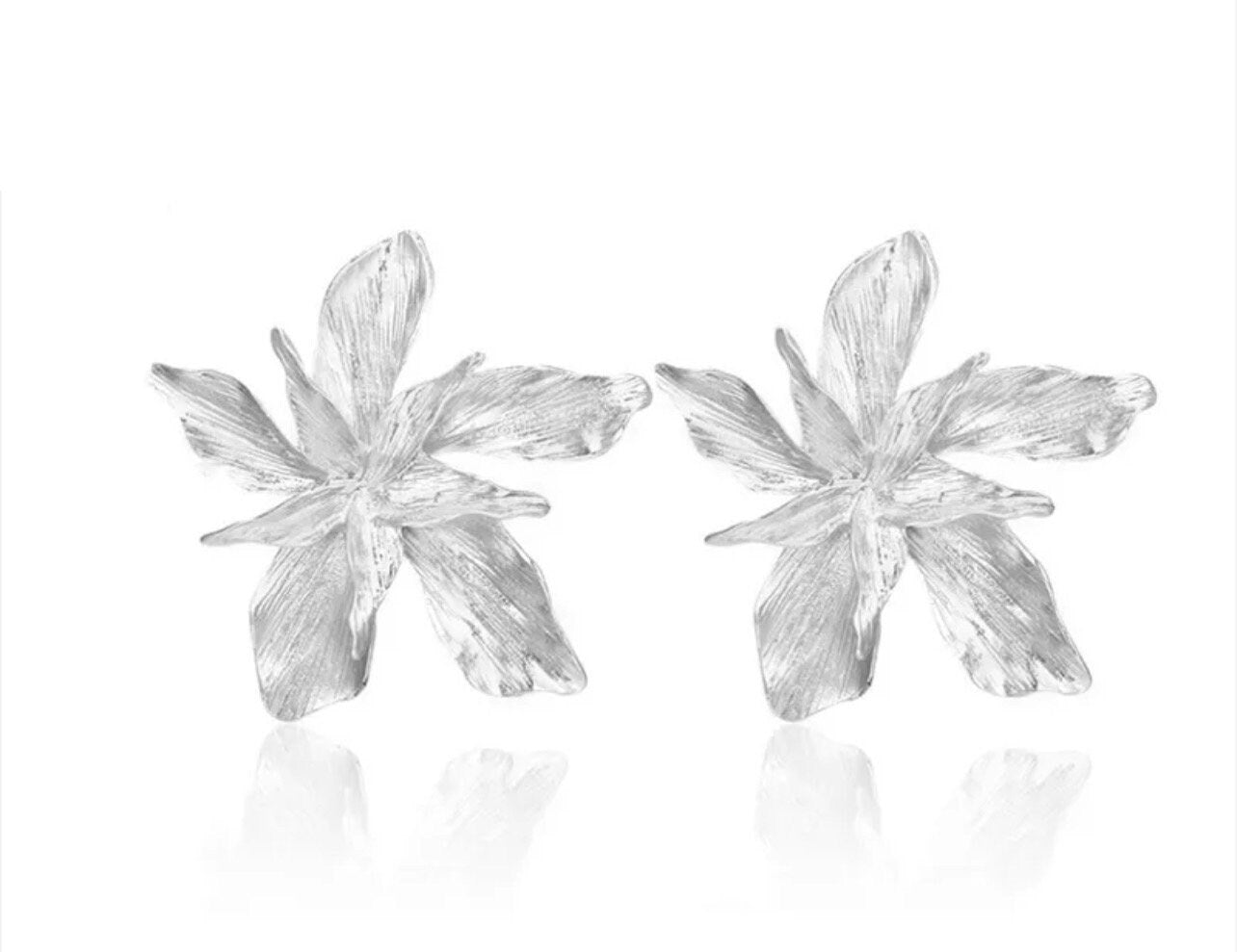 Gold or Silver Large Floral Chic Earring Studs